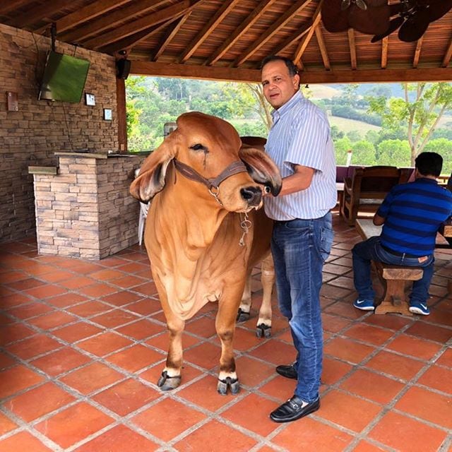 El Ñeñe Hernández fue asesinado en Brasil cuando tenía 53 años.