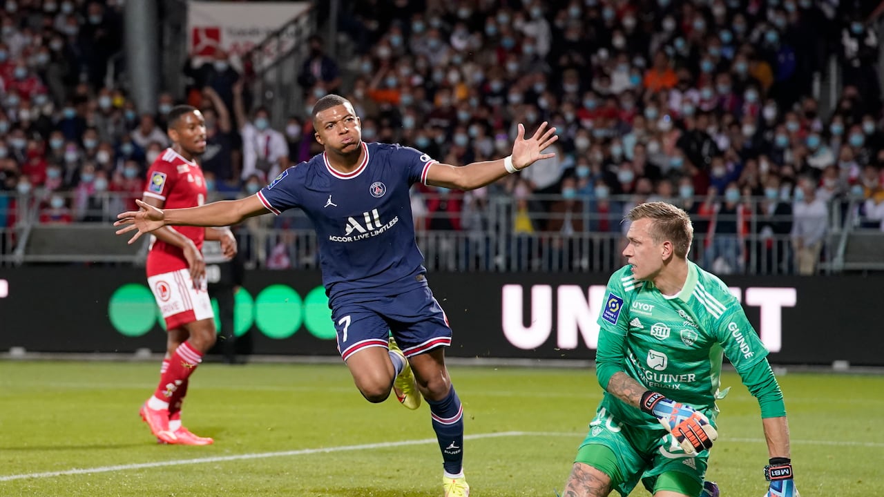 Kylian Mbappé: ¿rechazó una oferta para quedarse en el PSG?