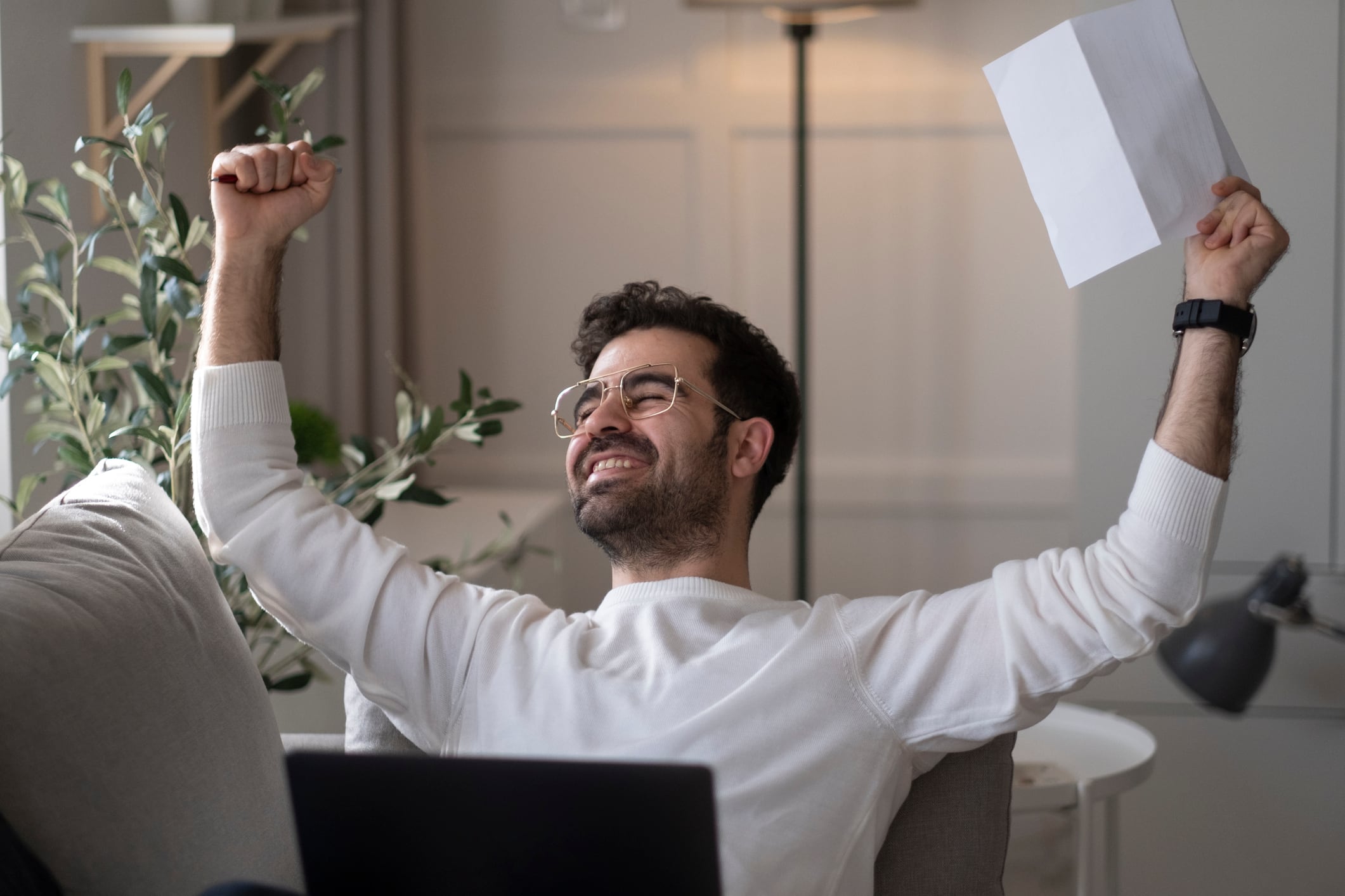 Los apostadores están considerando las recomendaciones de una inteligencia artificial para el sorteo de la lotería de este martes, que ha identificado ciertos números como los más prometedores.