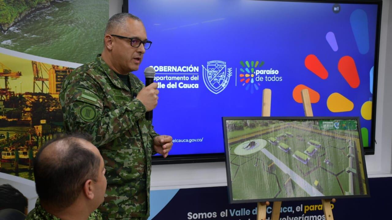 Entrega del lote para el Batallón Coraza de Jamundí.