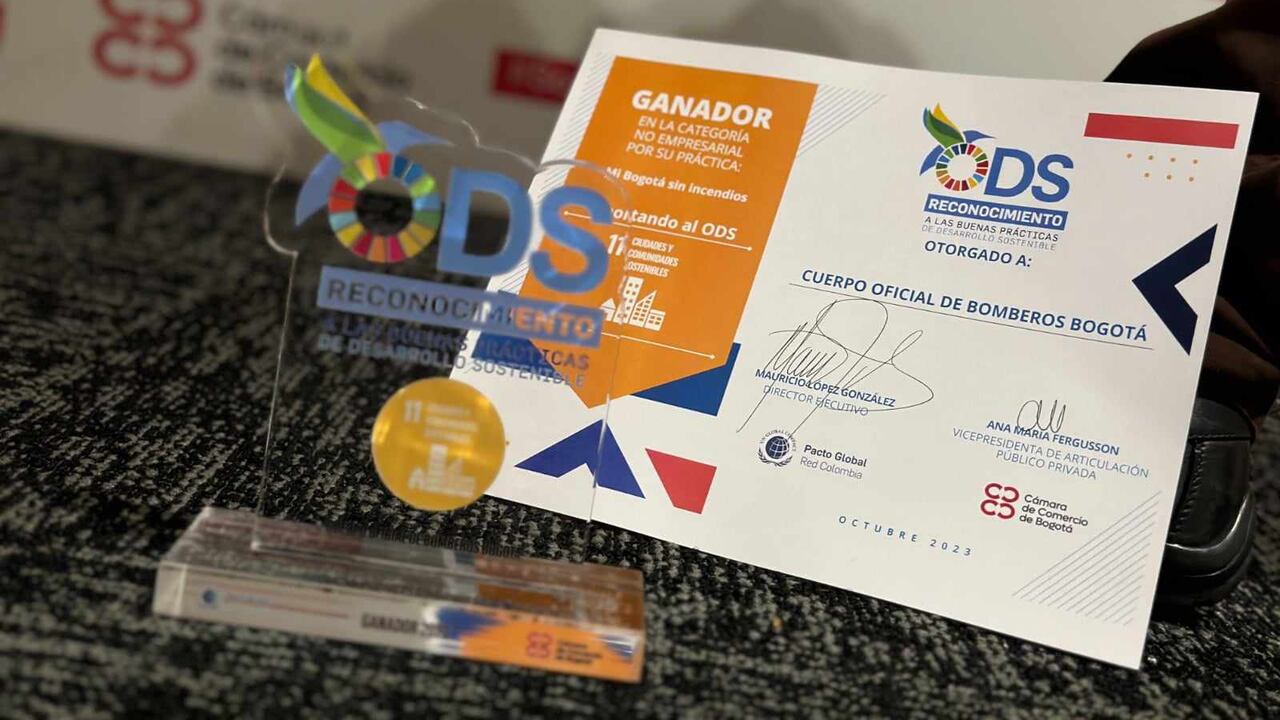 Reconocimiento al Cuerpo de Bomberos por el proyecto 'Mi Bogotá sin incendios'