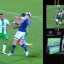 Conmebol dio a conocer los audios de una polémica jugada que le dio un penal a favor de Racing.