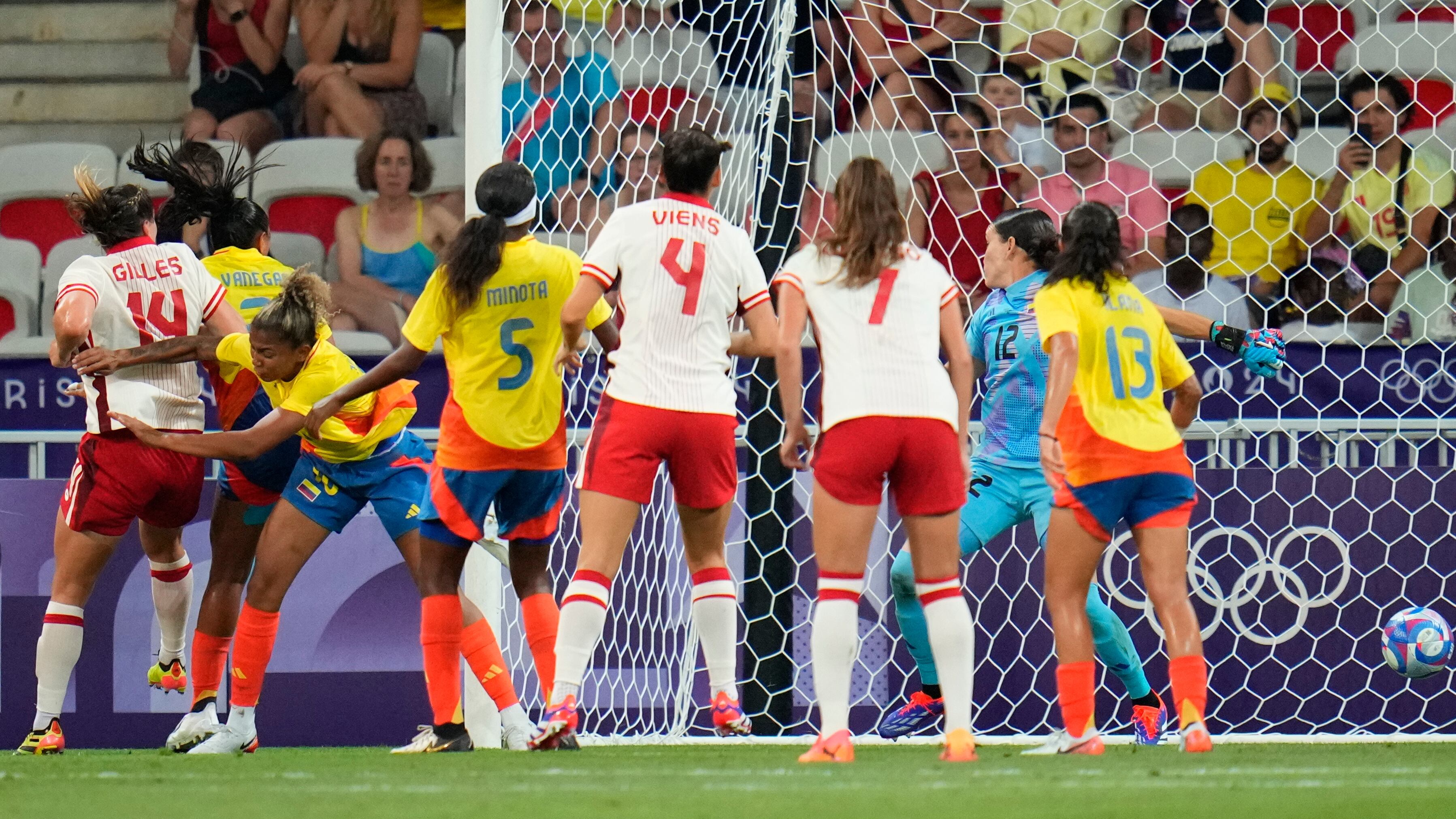 Colombia vs Canadá - fecha 3 fútbol femenino - Juegos Olímpicos de París 2024.