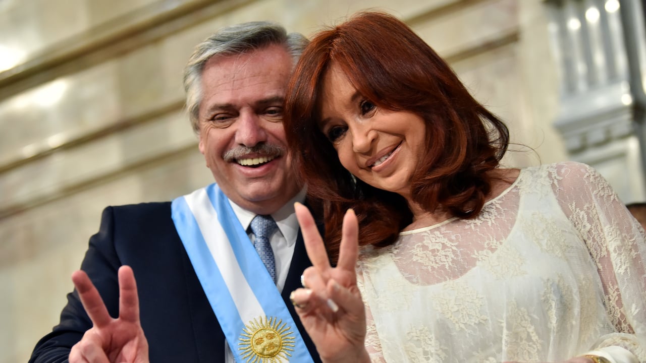 Alberto Fernández, presidente de Argentina junto a Cristina Fernández de Kirchner, expresidenta y actual vicepresidenta.