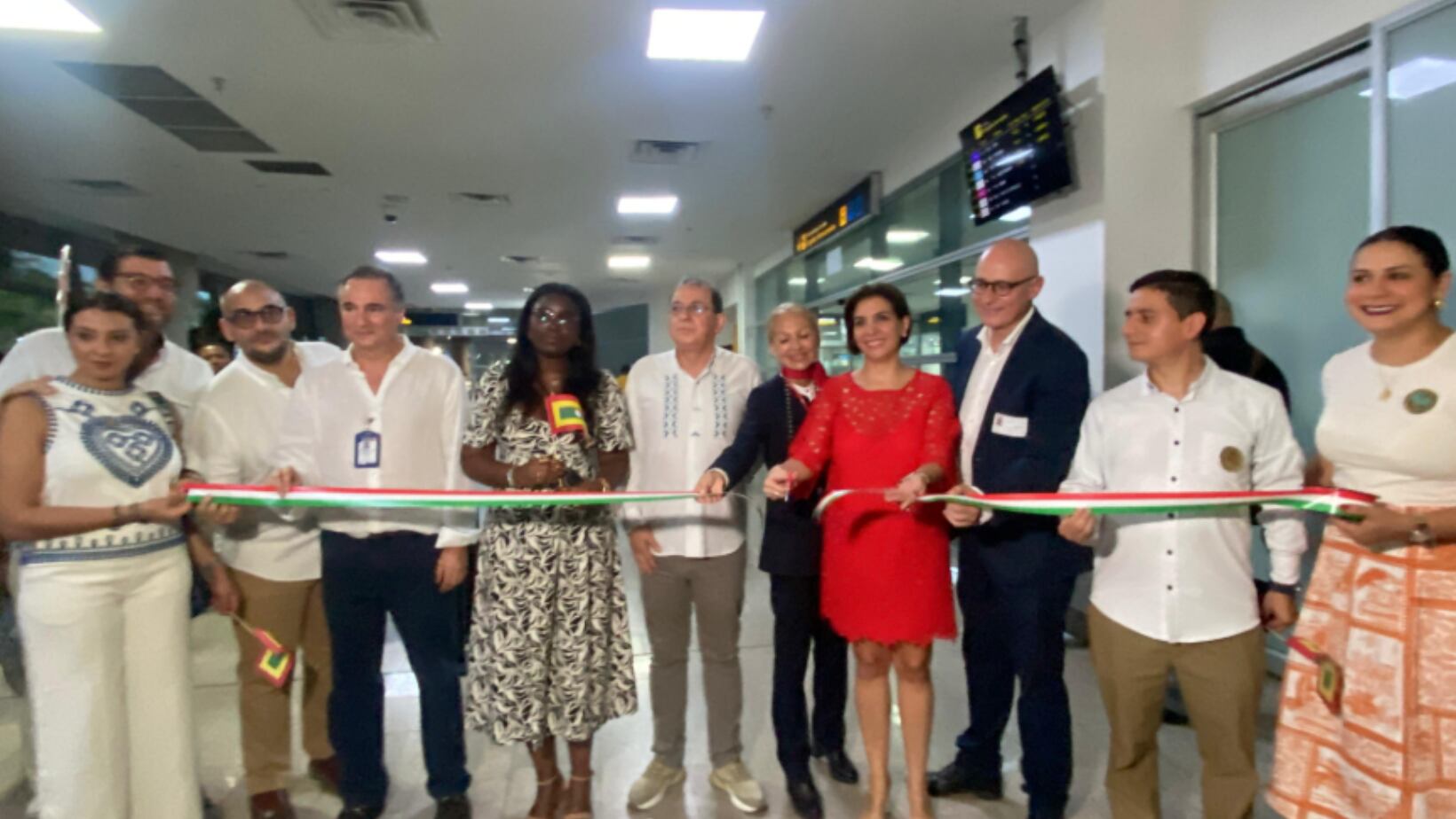 Representantes del Gobierno dieron la bienvenida a la nueva ruta que conectará a Milán con Cartagena