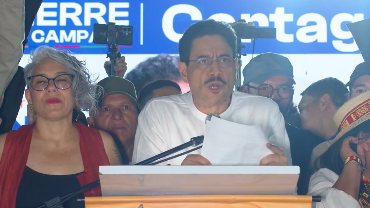 El candidato presidencial Iván Cepeda cerró su campaña en Cartagena.