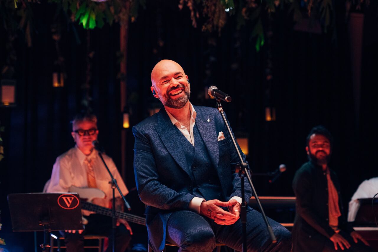 Santiago Cruz lanzó 'Quince de caminos', álbum conmemorativo por los 15 años de 'Cruce de caminos'