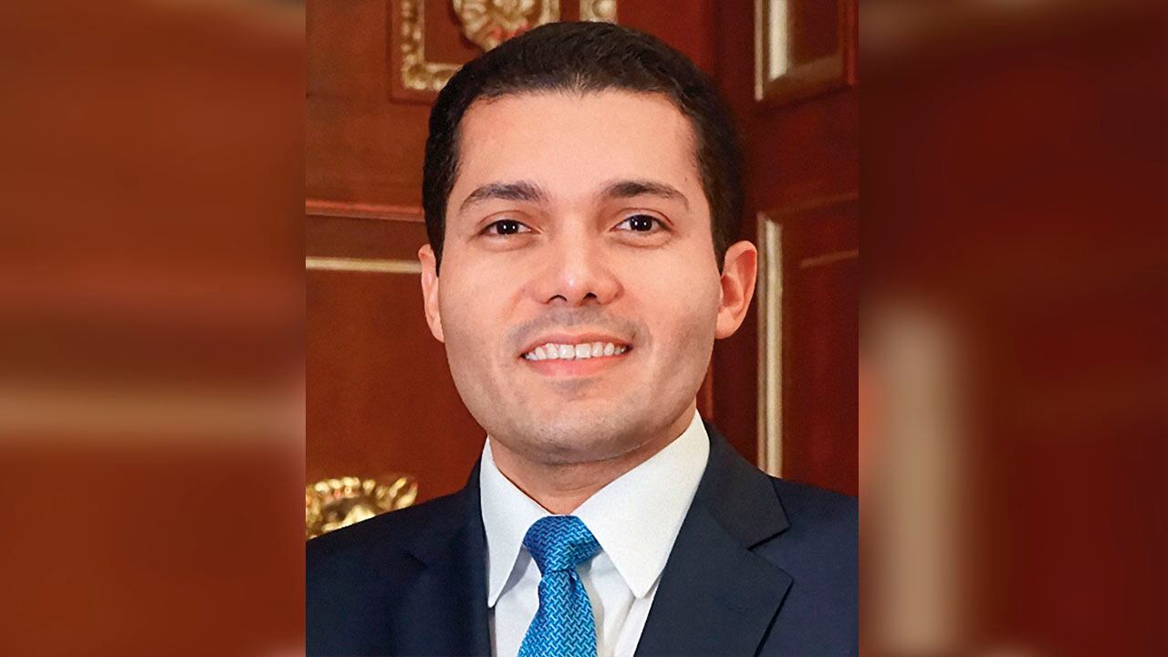 El representante Juan Loreto Gómez buscaría repetir en su curul de la mano de la senadora Martha Peralta.