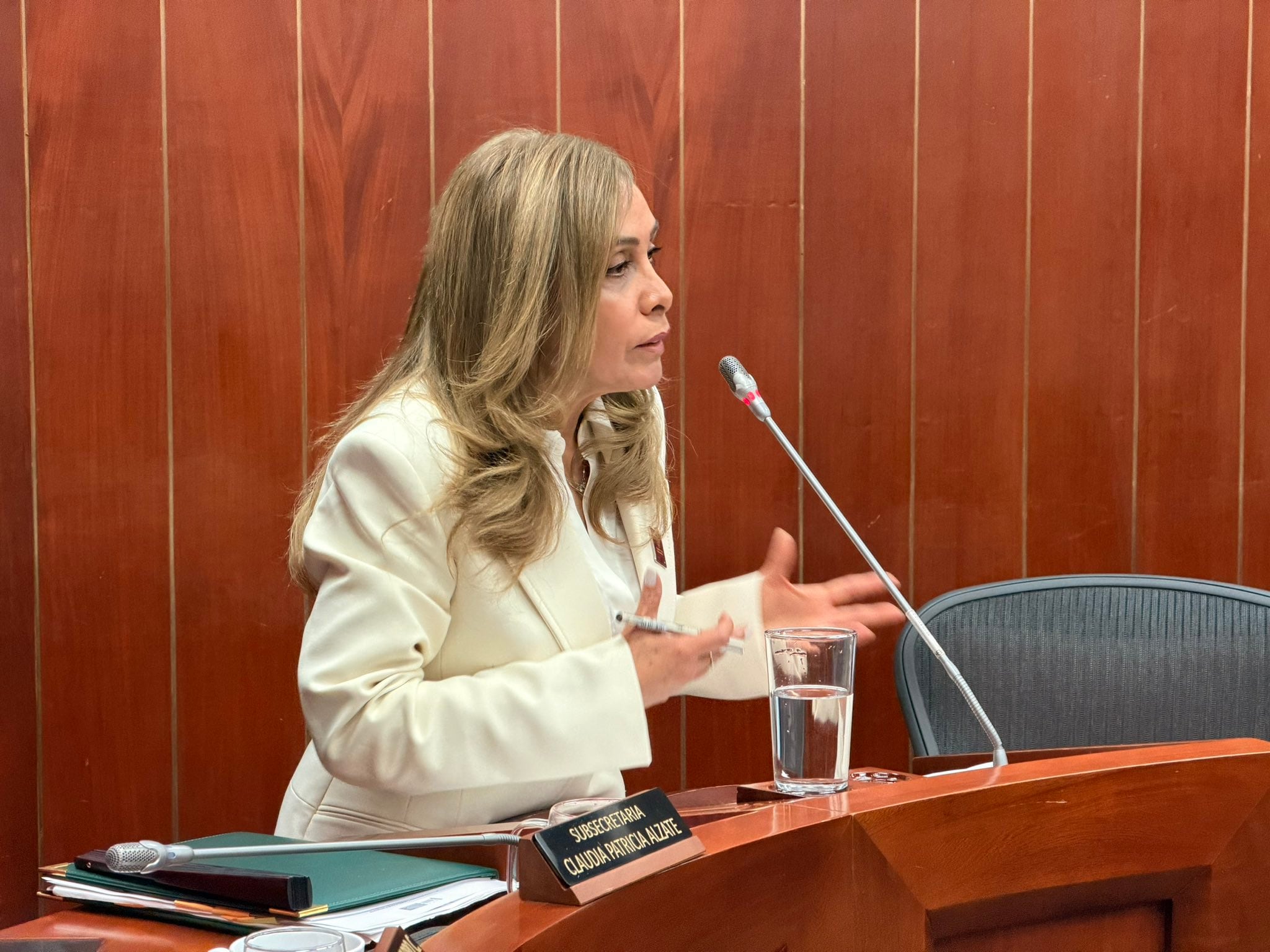 Viviana León, gerente de la Imprenta Nacional.