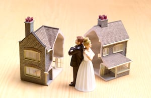 El divorcio también incluye una repartición de bienes de la sociedad conyugal.
