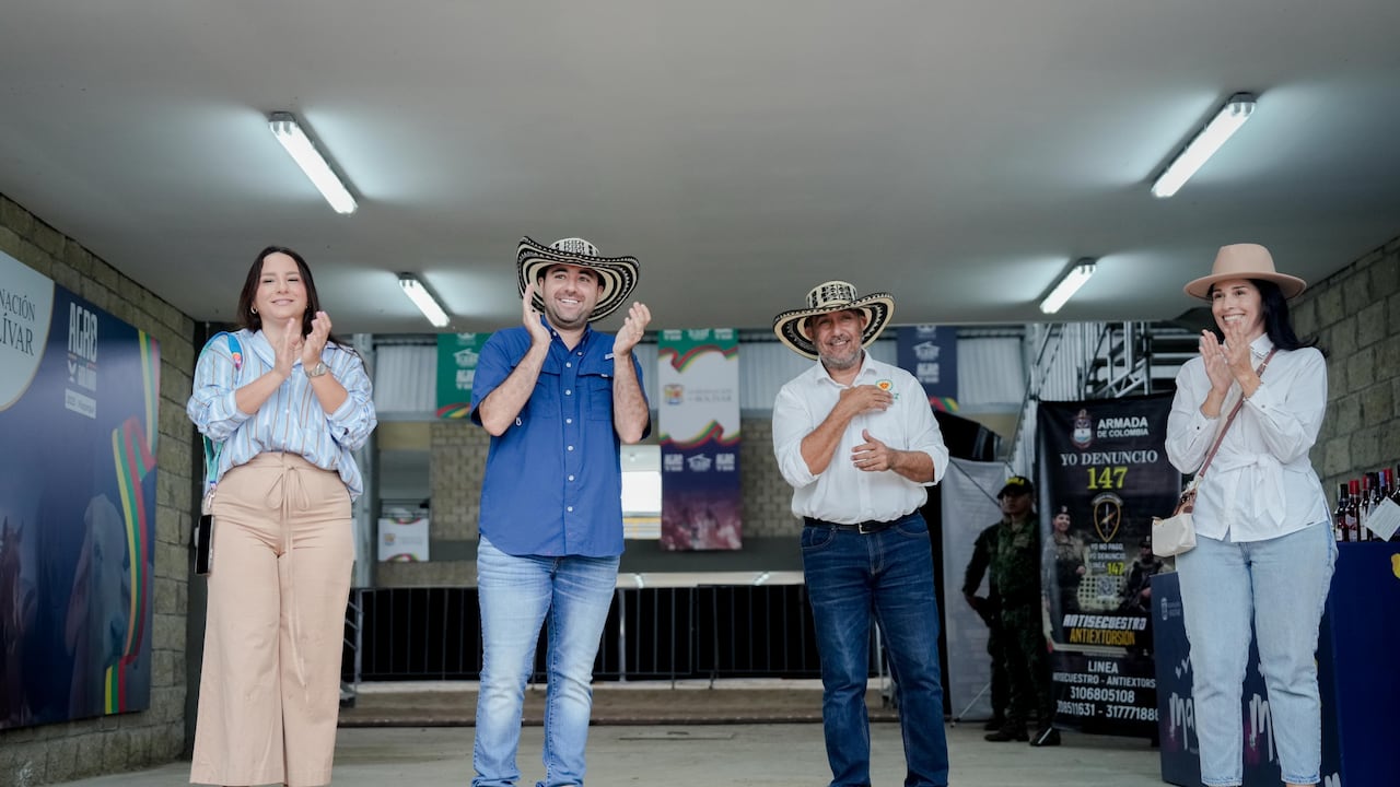 Gobernador Yamil Arana y alcalde Pedro Alí, inauguran el Centro de Exposiciones Agropecuarias de Magangué, que acoge AgroBolívar 2025