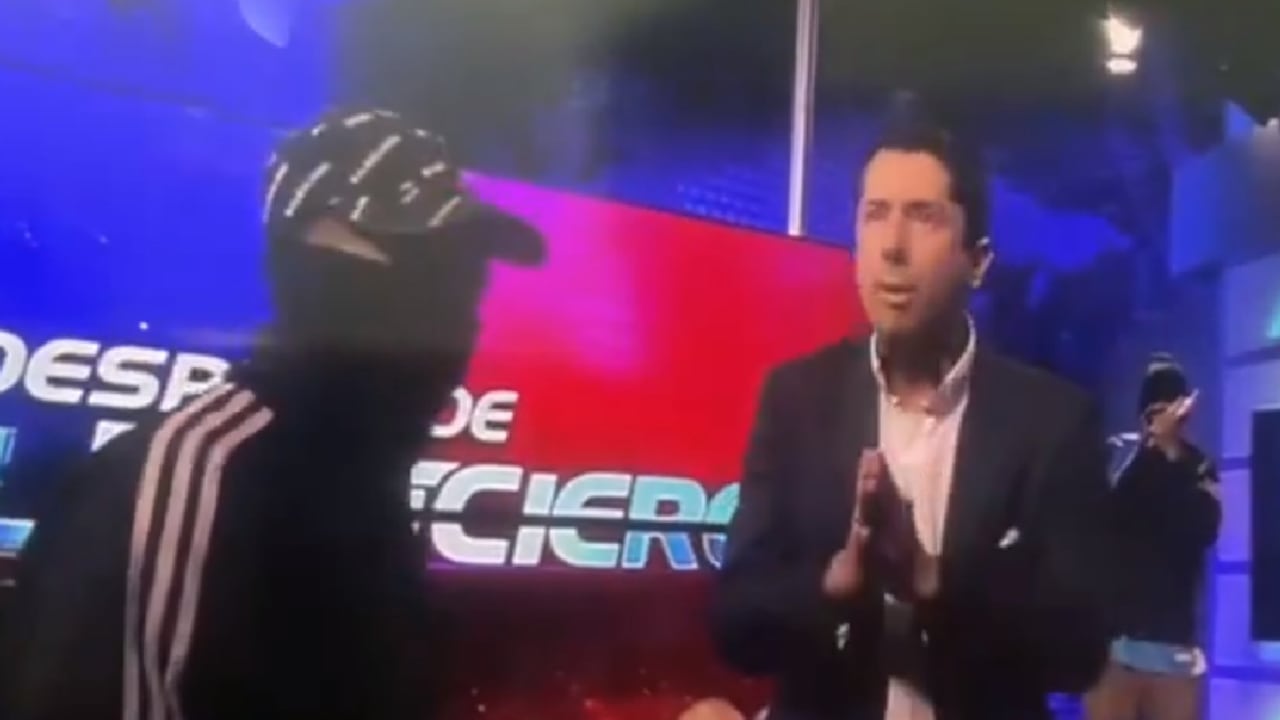 Imagen del presentador del canal TC.