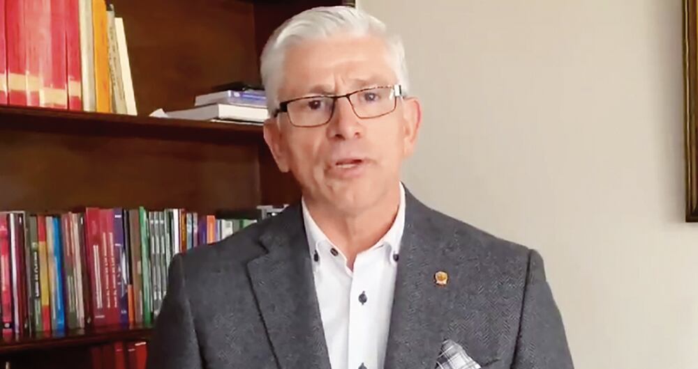 Guillermo León León, presidente de Acore y excomandante de la FAC.