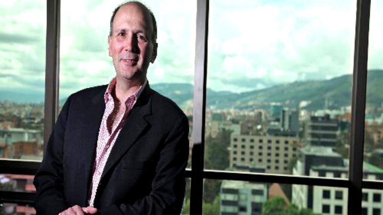 Presidente ejecutivo de VivaColombia, Juan Emilio Posada