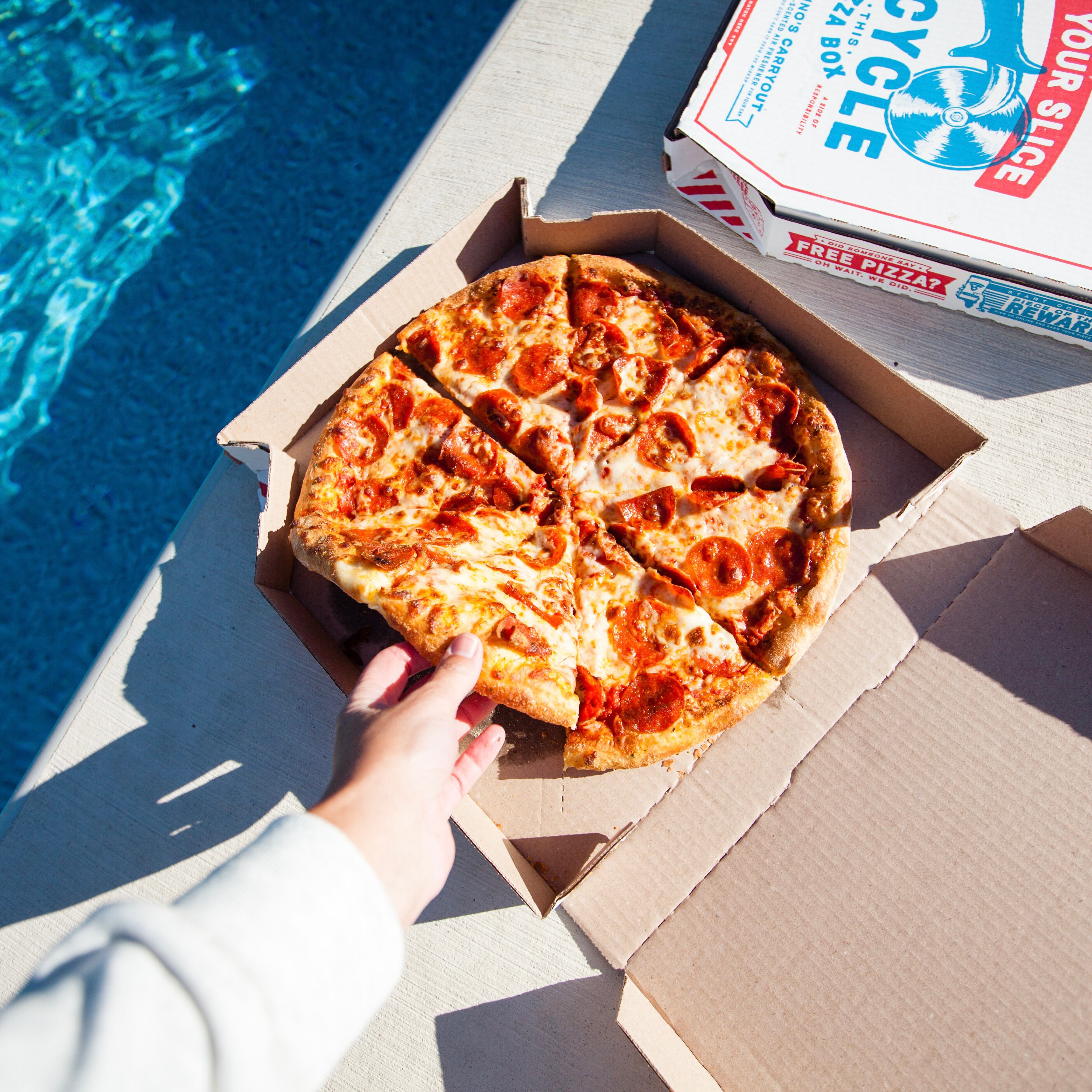 Domino's Pizza en Bogotá tiene una vacante abierta para aquellos que deseen unirse a su equipo como domiciliario.