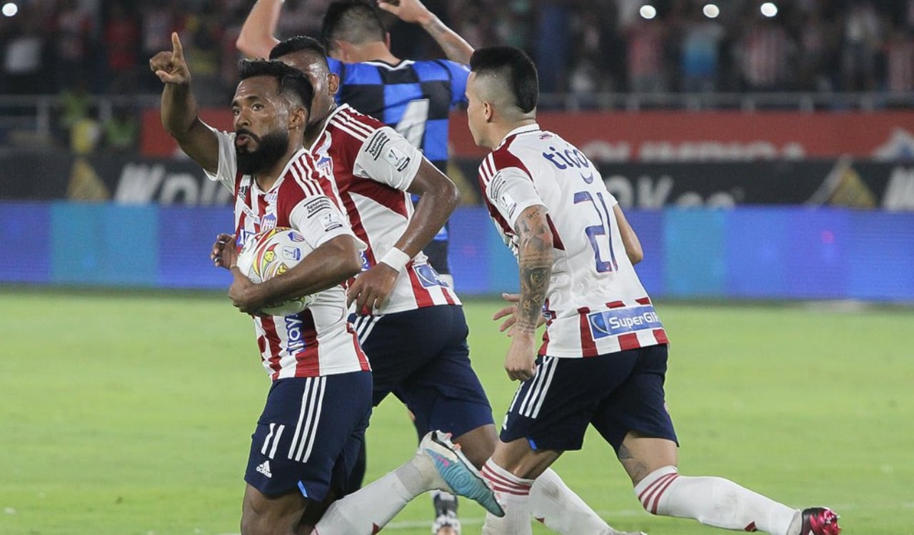 Junior de Barranquilla tras un arranque nefasto, ya se acerca a los ocho clasificados.