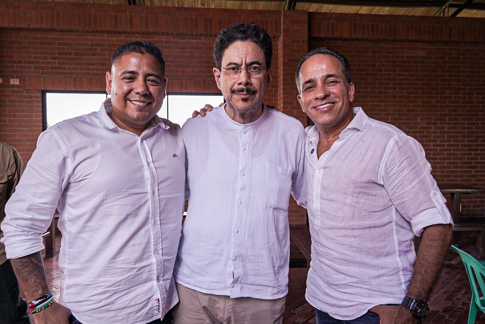 Regreso a la tarima pública de Alexander López