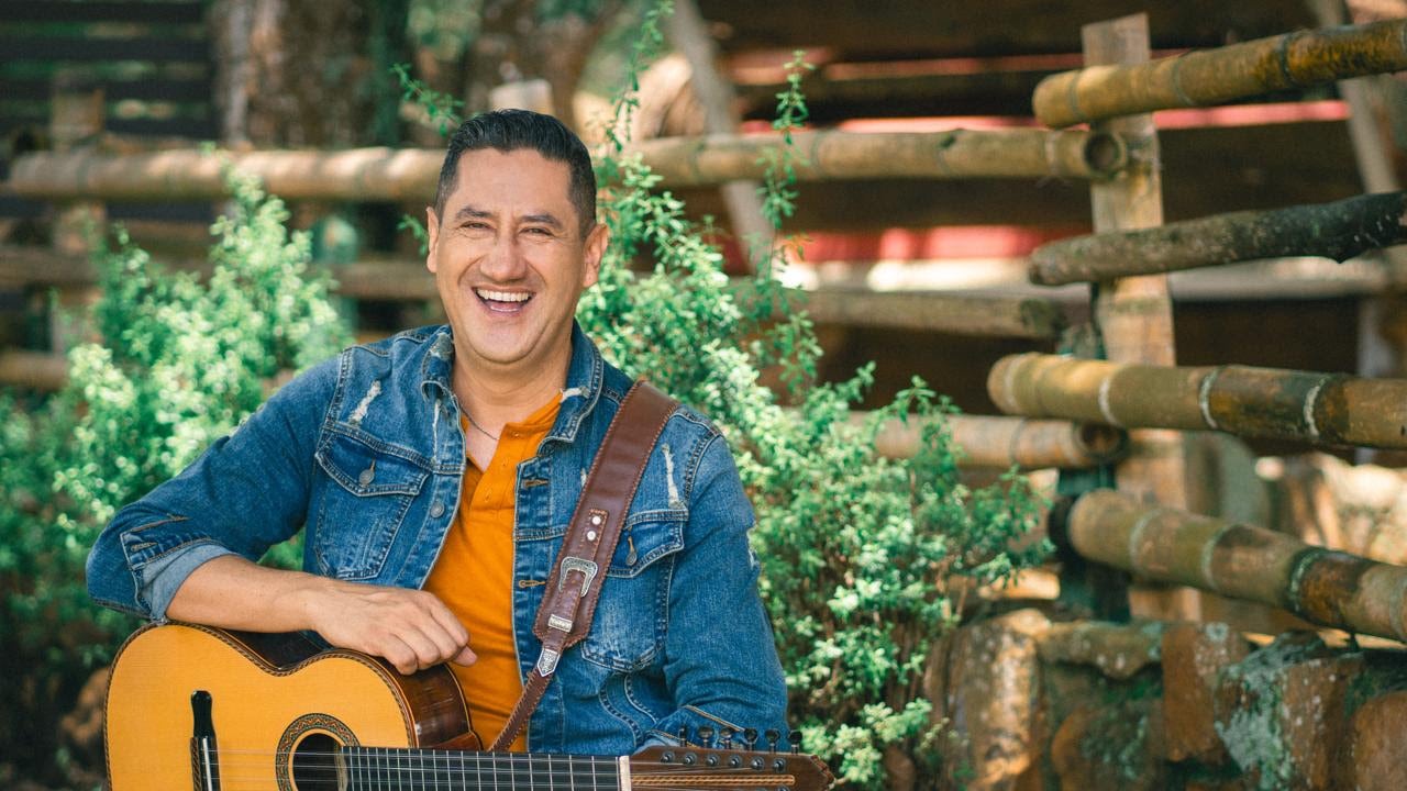 Heredero, artista colombiano del género carranga.