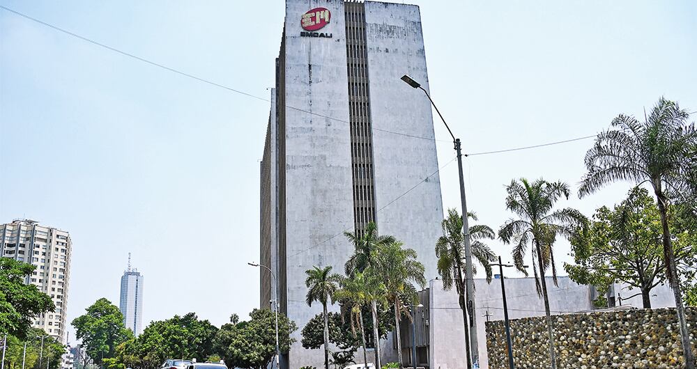 Lo ocurrido, que quedó grabado y registrado en video, está en poder de las autoridades, y Emcali ha recibido varias denuncias al respecto. 