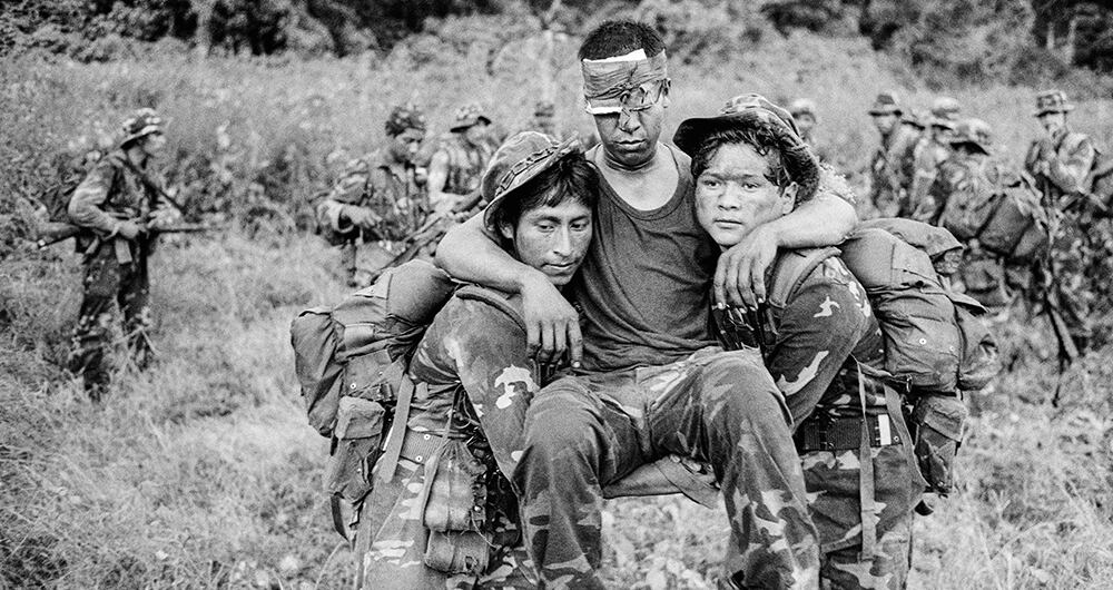 El Salvador vivió una cruenta guerra civil desde finales de los setenta hasta inicios de los noventa, en la que se enfrentaron las fuerzas gubernamentales y grupos guerrilleros. 