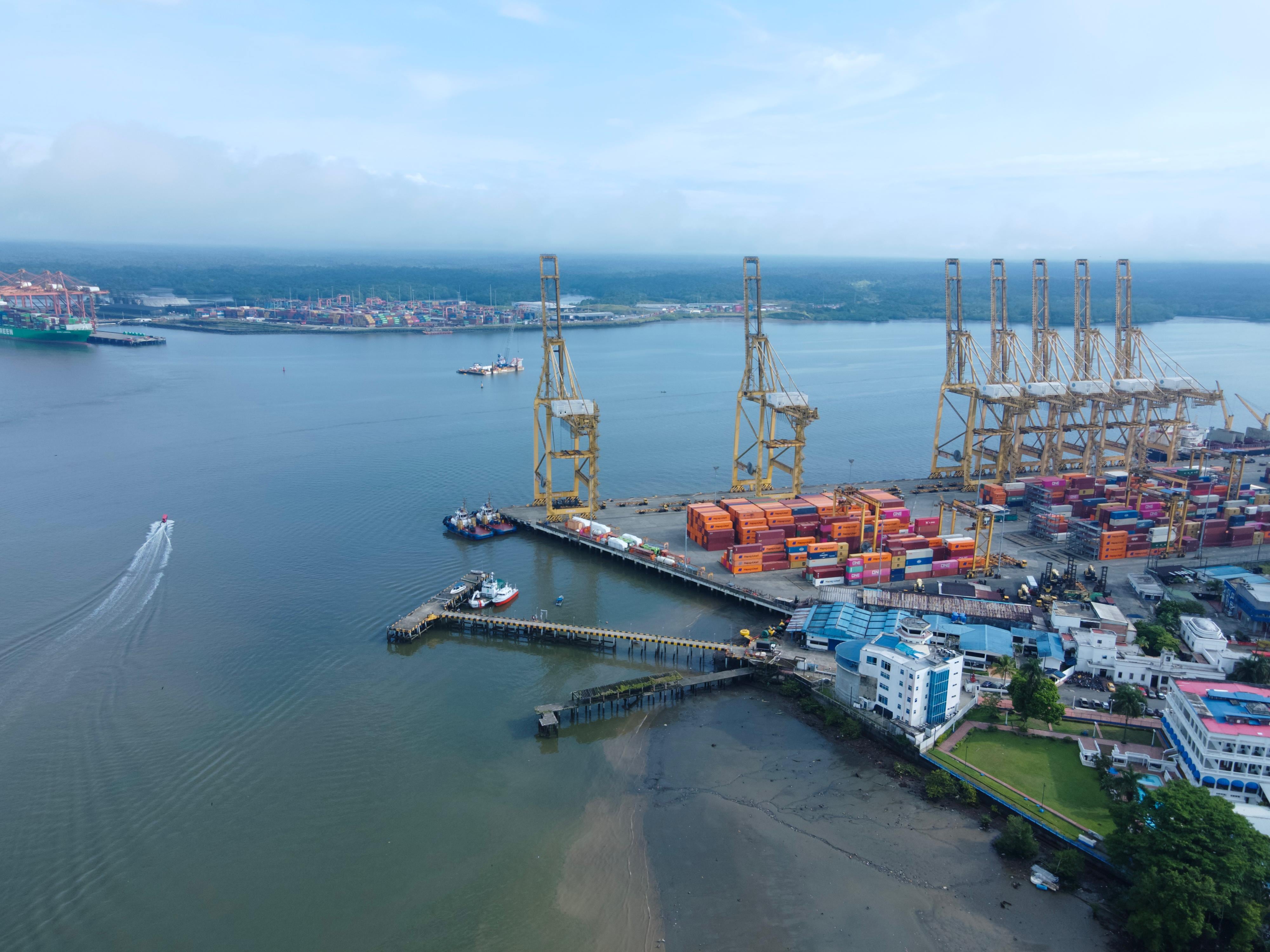 Muelle 13, Buenaventura