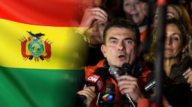 Rodrigo Paz asume el liderazgo de Bolivia tras vencer en segunda vuelta.
