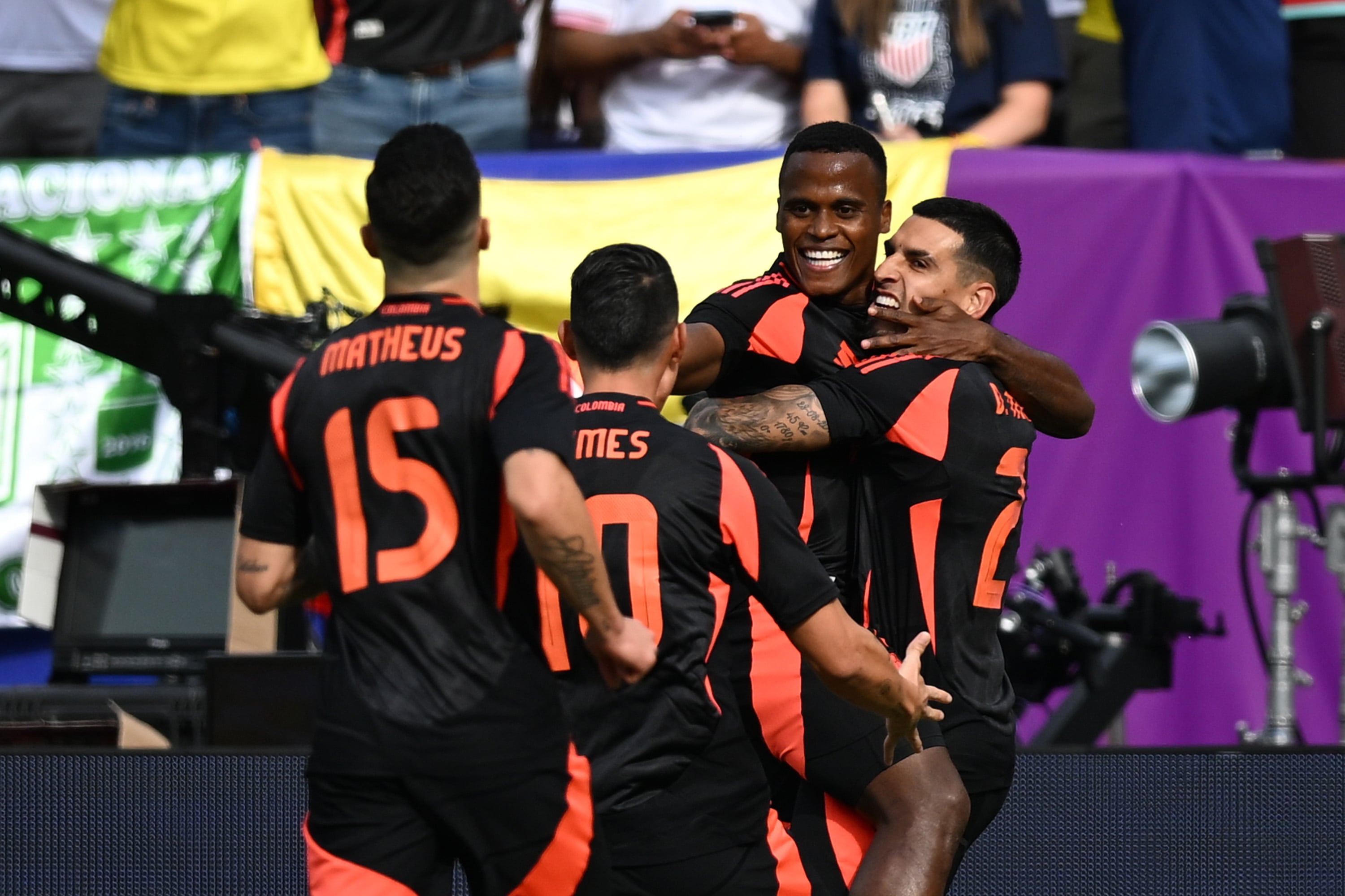 LANDOVER, MARYLAND - JUNE 8: Daniel Munoz #21, Jhon Arias #11 and Mateus Uribe #15 of Colombia celebrate a goal during the match between Colombia and USMNT at Commanders Field on June 8, 2024 in Landover, Maryland. (Photo by Stephen Nadler/ISI Photos/Getty Images)