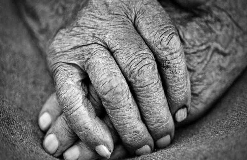 Saturnino de la Fuente había recibido el 10 de septiembre de 2021, a sus 112 años y 211 días, el reconocimiento del Guinnes World Records como el hombre más longevo. Imagen de referencia.