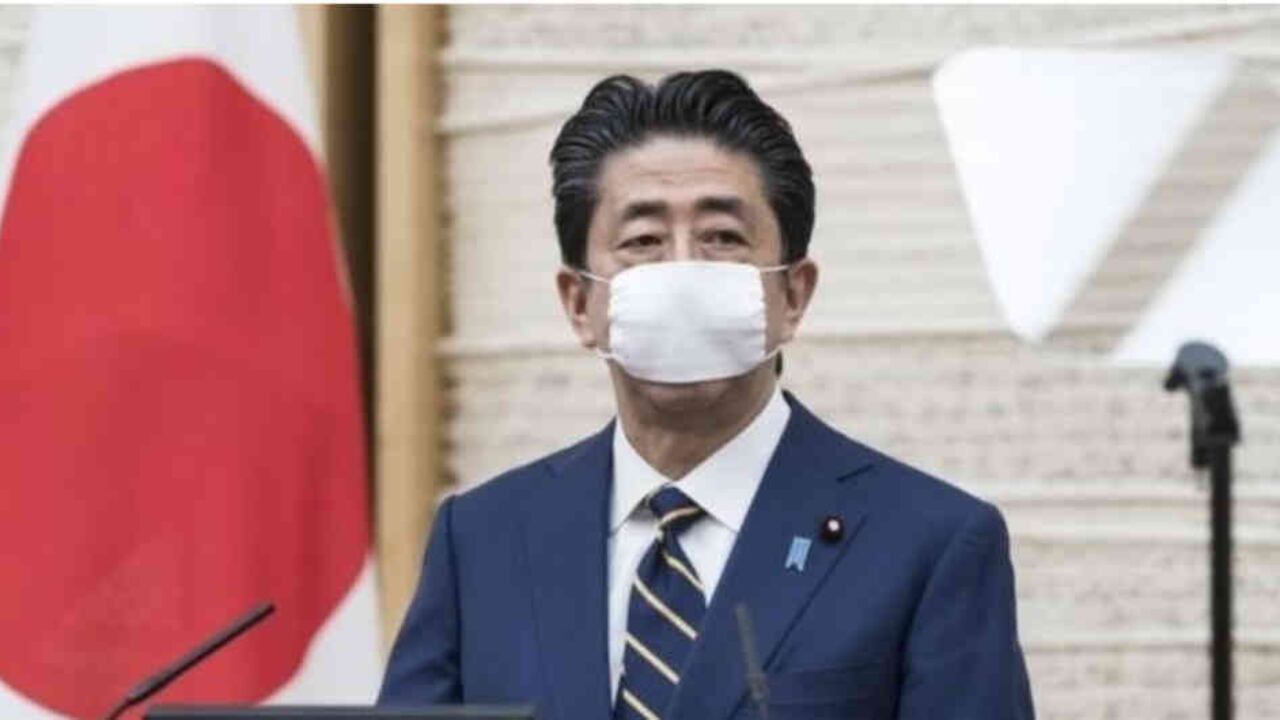 Abe lidera el país desde 2012.