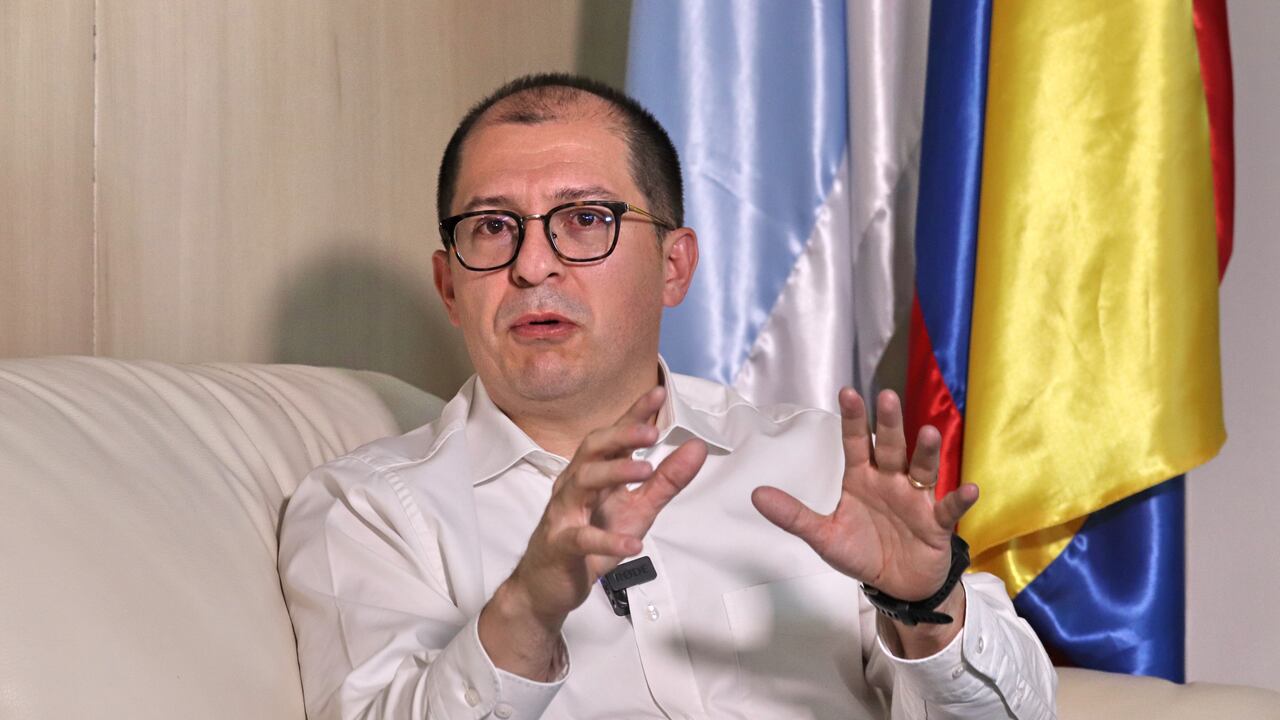 Reunión entre el fiscal Francisco Barbosa y la gobernadora del Valle Dilian Francisca Toro