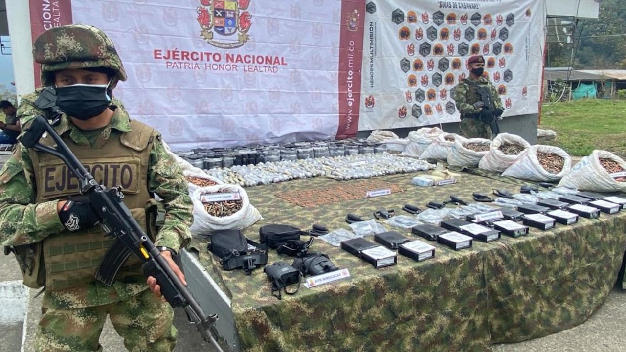El arsenal del ELN que estaba oculto en un camión de frutas en Casanare