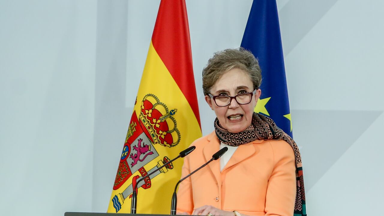 Paz Esteban, dimitió a su cargo por graves escándalos de espionaje en su contra