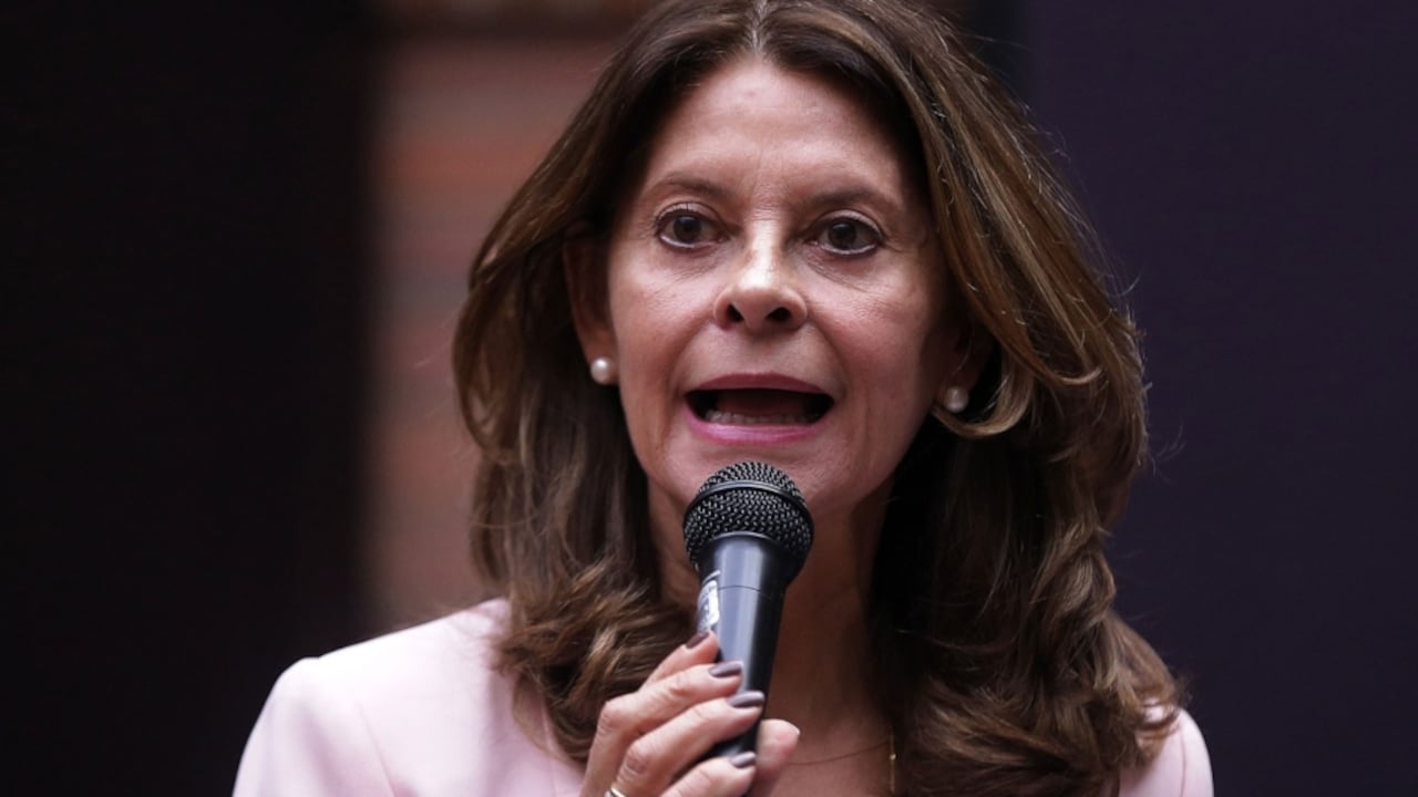 Marta Lucía Ramírez indicó que se debe brindar un apoyo integral a las mujeres migrantes.