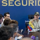 El presidente Abelardo De La Espriella lidera un consejo de seguridad en Santa Marta.