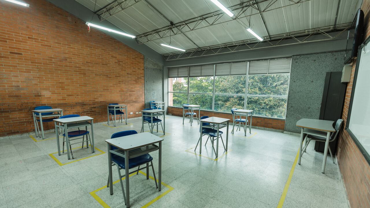 COLEGIO OLAYA HERRERA
REACTIVACION COLEGIOS
FOTO: KAREN SALAMANCA
RECTORA SANDRA GARRIDO
BPGPTA 10 DE OCTUBRE DE 2020