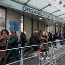 Los miembros del cártel productor de petróleo de la OPEP y los países aliados liderados por Rusia firmaron el miércoles 1 de septiembre de 2021 para aumentar gradualmente la producción a medida que la economía mundial y la demanda de combustible continúan recuperándose de lo peor de la pandemia de coronavirus. (Foto AP / Ronald Zak, archivo)