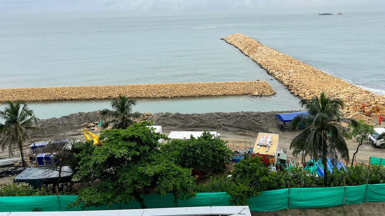 A raíz de una calamidad pública declarada en el año 2018, cuando se presentaron fuertes inundaciones en la ciudad de Cartagena, el Gobierno se vio en la necesidad de poner en marcha este proyecto que venía siendo tratado hace varios años por la Universidad de Cartagena.
