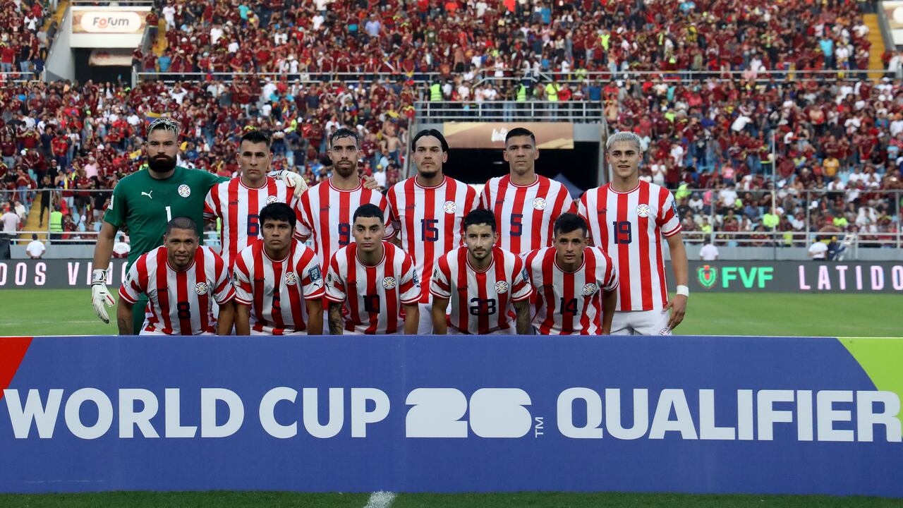 Selección de Paraguay en el duelo con Venezuela.