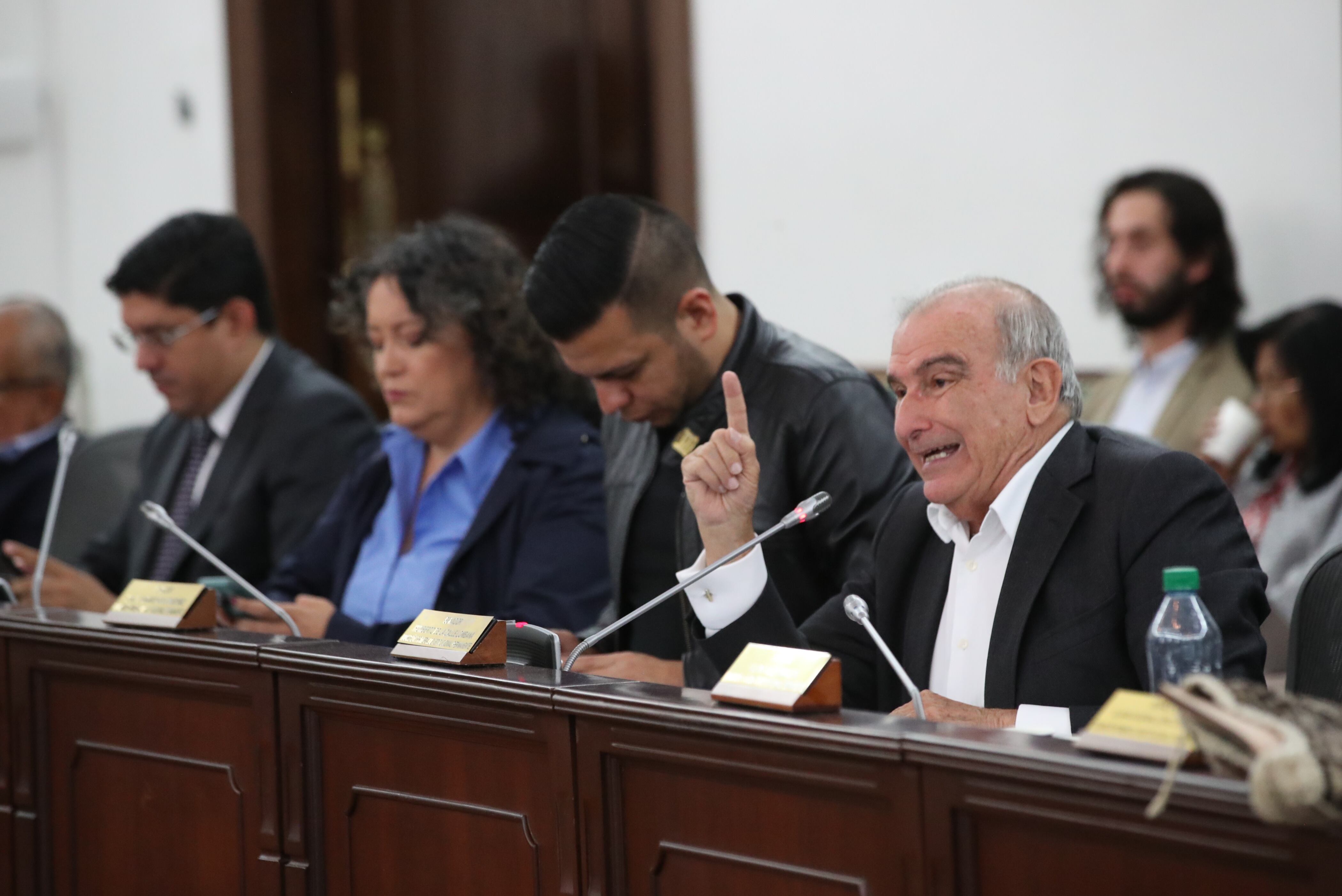 Comisión Primera del Senado tercer debate de ley para la prohibición de matrimonio infantil en Colombia