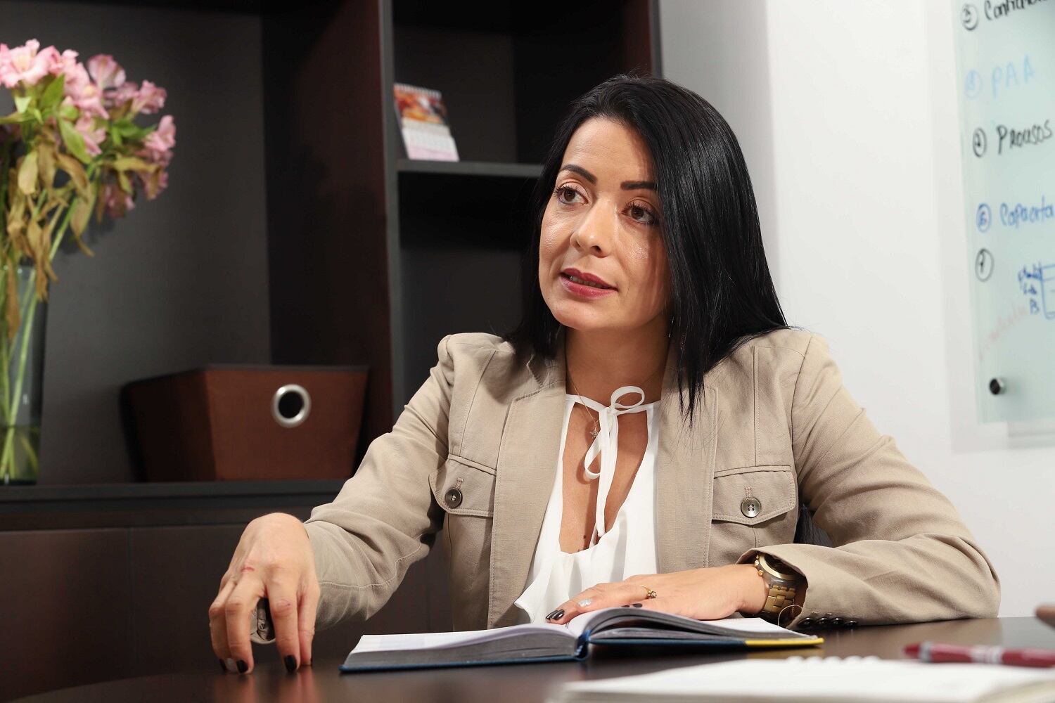 Nhora Mondragón, Departamento Administrativo de Contratación Pública de Cali.