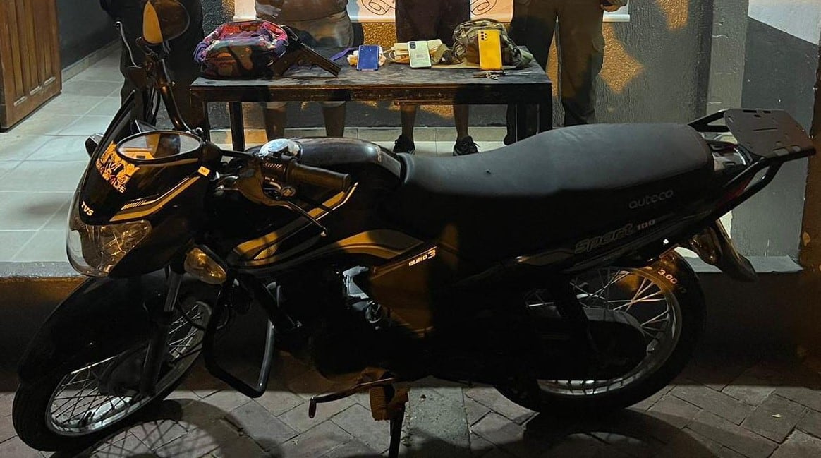 Estos fueron los elementos incautados en la persecución.