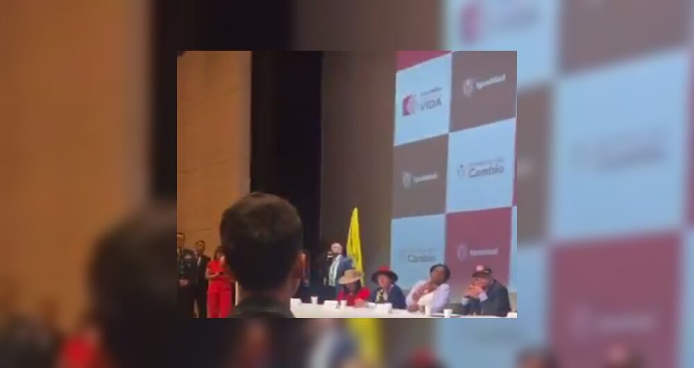 William Molina, joven que le habló al presidente Gustavo Petro y a la vicepresidenta Francia Márquez