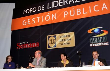 FORO LIDERAZGO Y GESTIÓN PÚBLICA