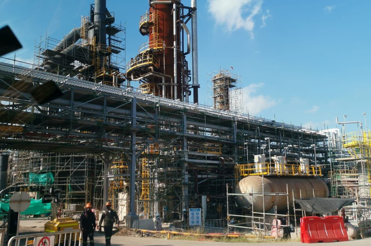 El proyecto consiste en reemplazar los equipos y tuberías existentes de la unidad de crudo original. Foto: Ecopetrol