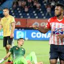 Junior sumó su tercera victoria en el torneo.