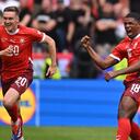 Kwadwo Duah y Michel Aebischer marcaron para Suiza en el primer tiempo.