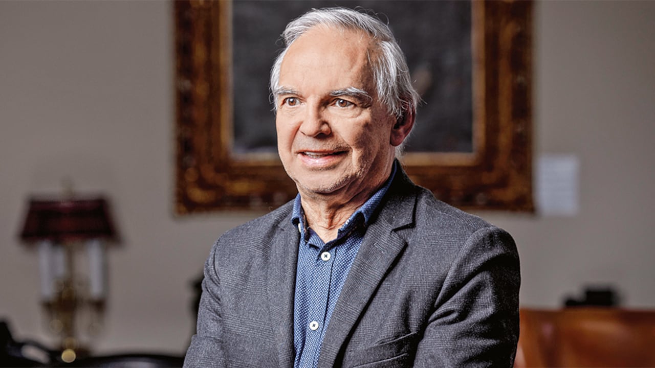El ministro de Hacienda, Ricardo Bonilla, dice que fue un error que los exministros José Manuel Restrepo y José Antonio Ocampo, sus antecesores, dejaran fija la tarifa de renta de las empresas.