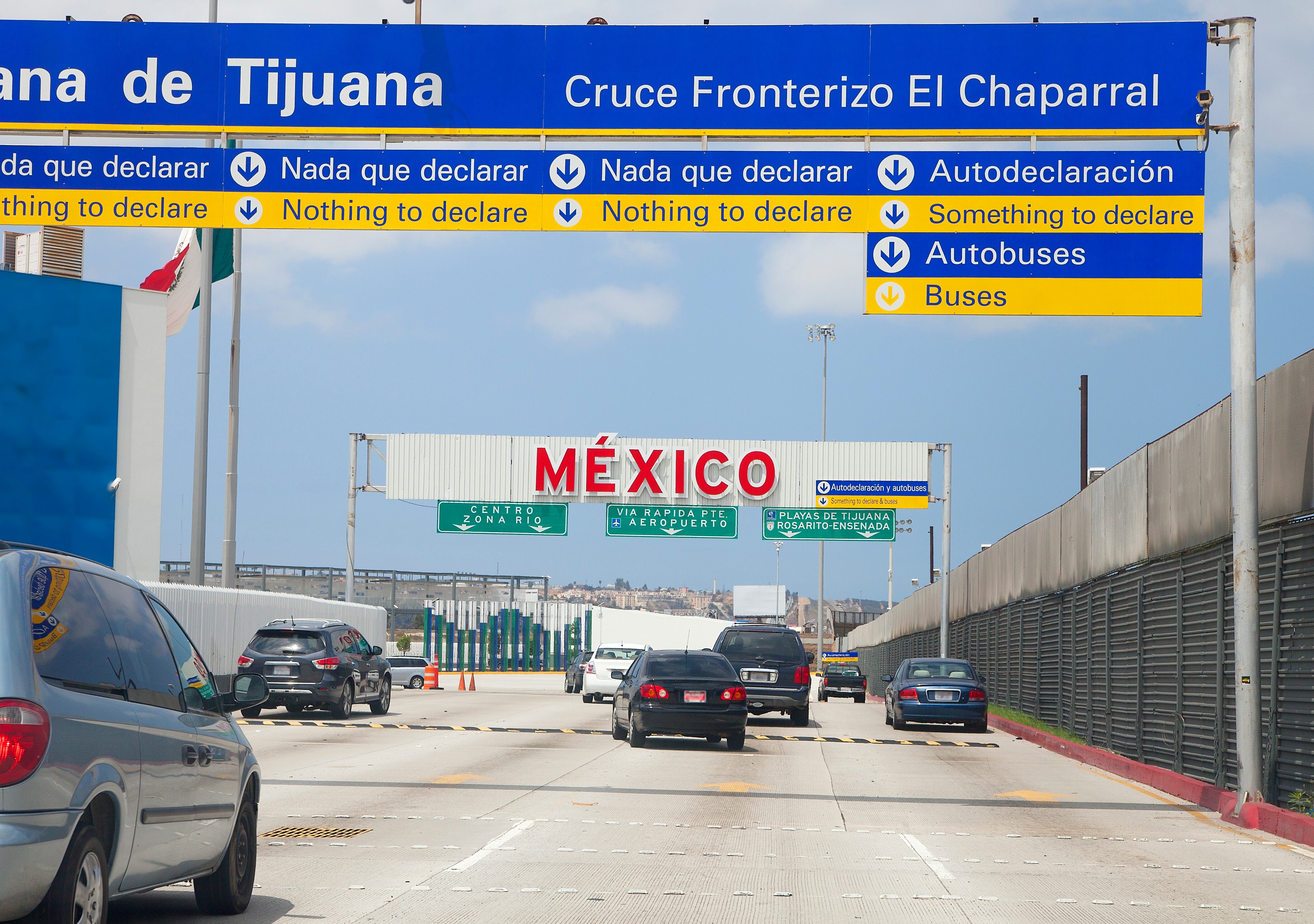 Los elementos que no puede ingresar por la frontera de Estados Unidos a México