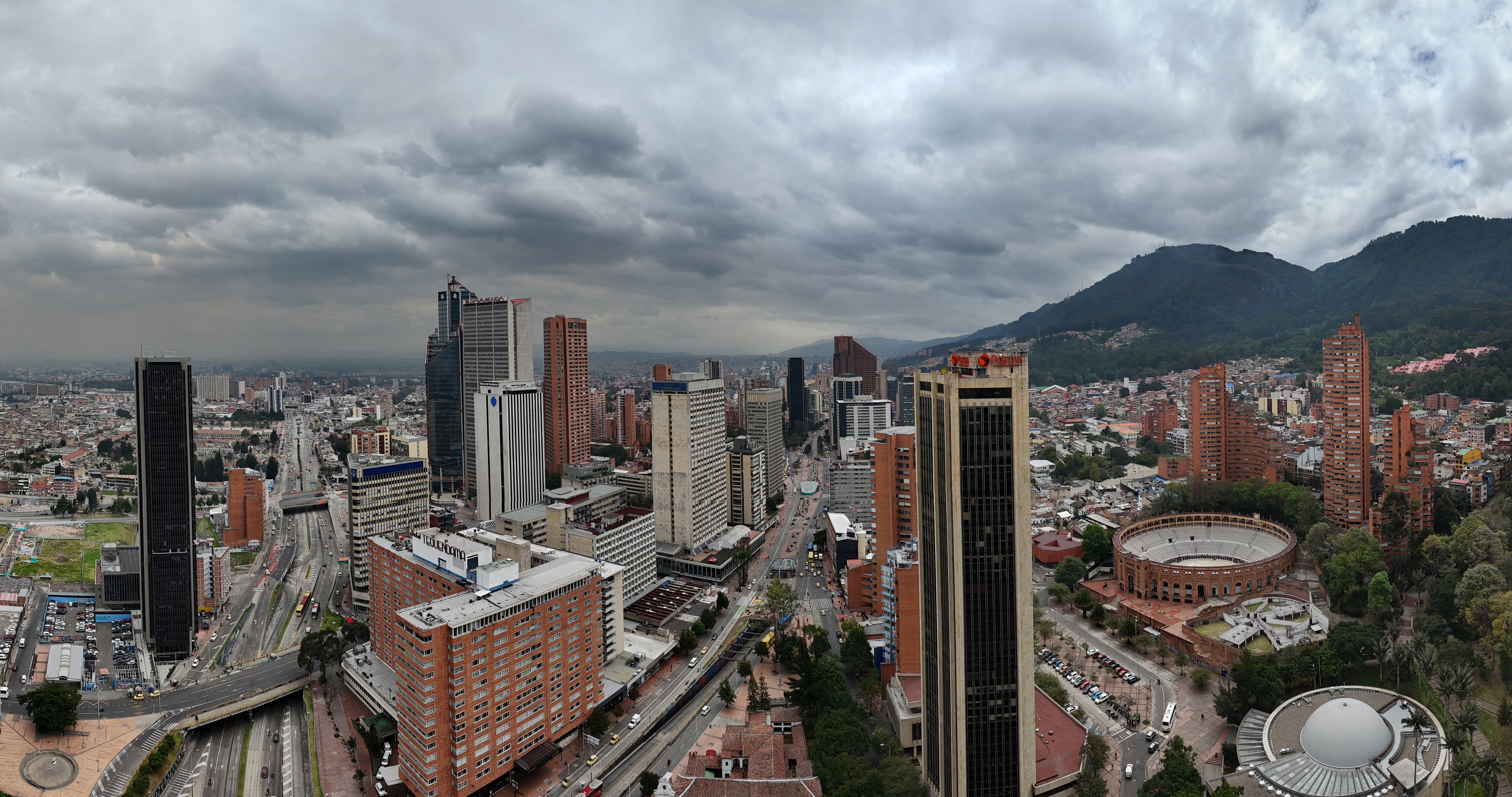 Bogotá panorámica del Centro Internacional 
Bogota agosto 8 del 2024
Foto Guillermo Torres Reina / Semana