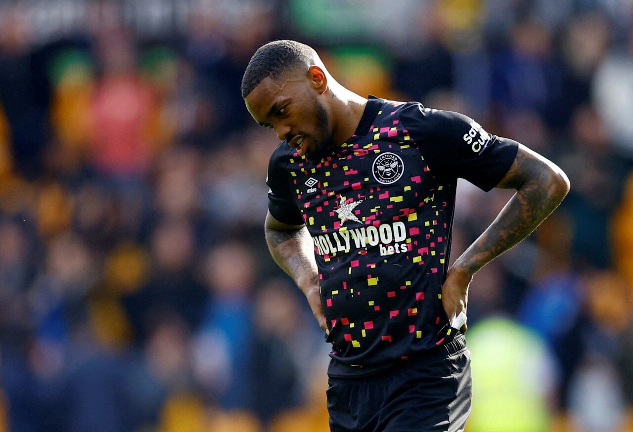 ocho meses de suspensión a Ivan Toney por apostar